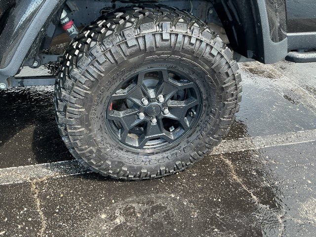 Used 2020 Jeep Gladiator Rubicon AWD/4WD image 20