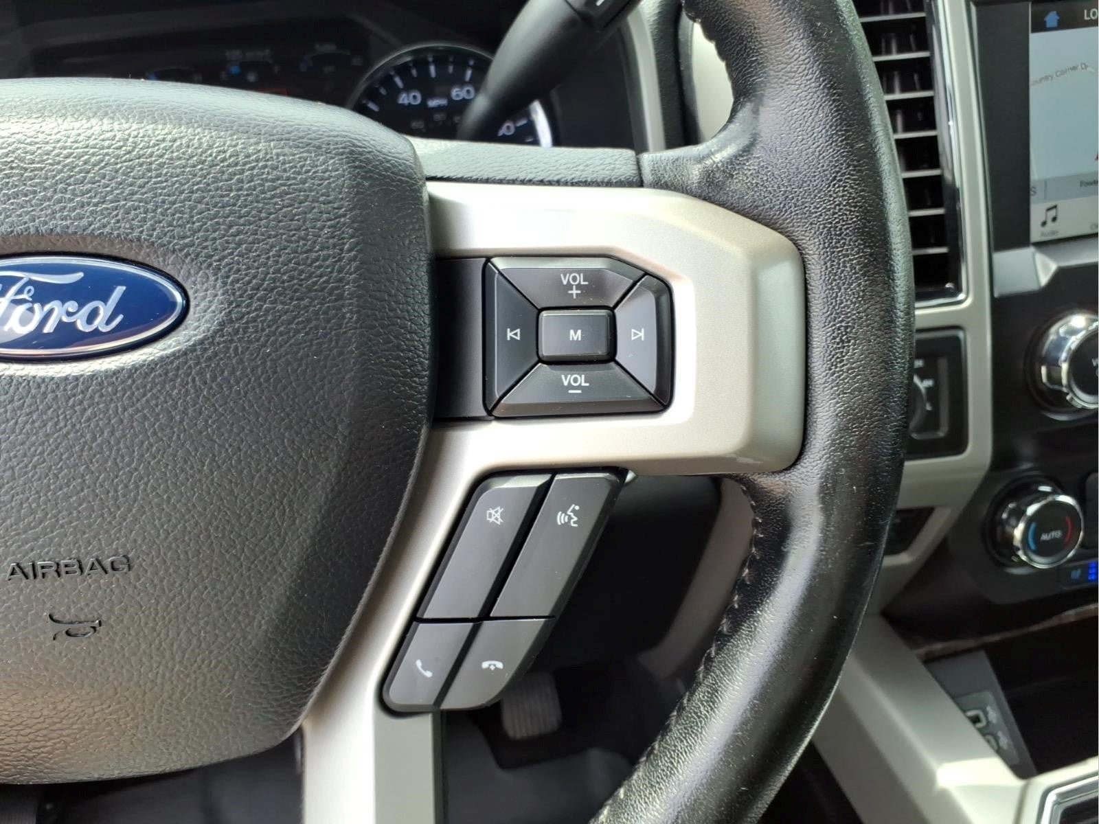 Used 2019 Ford F250 Lariat w/ Lariat Ultimate Package AWD/4WD image 16