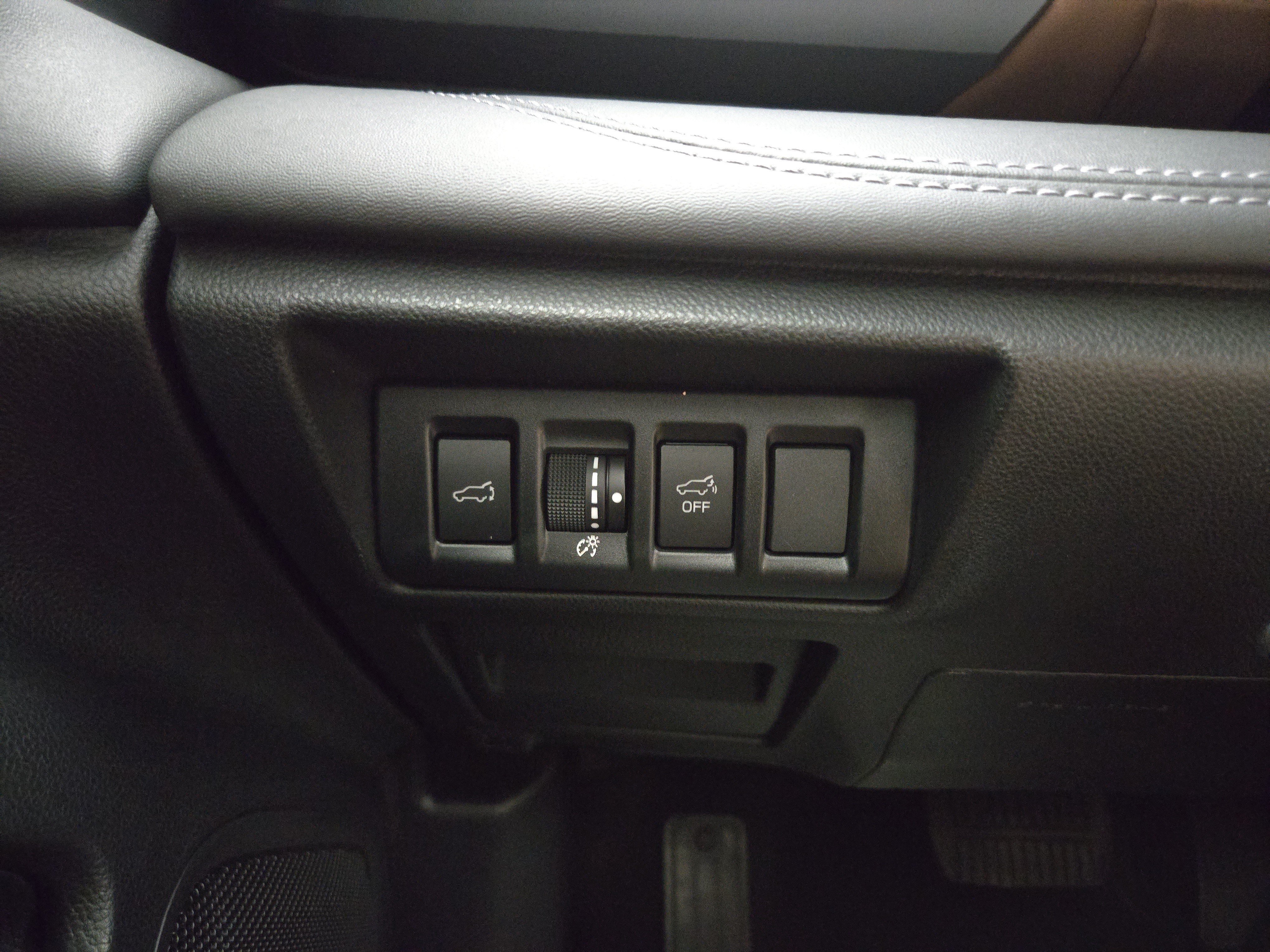 Used 2020 Subaru Outback Touring XT AWD/4WD image 31