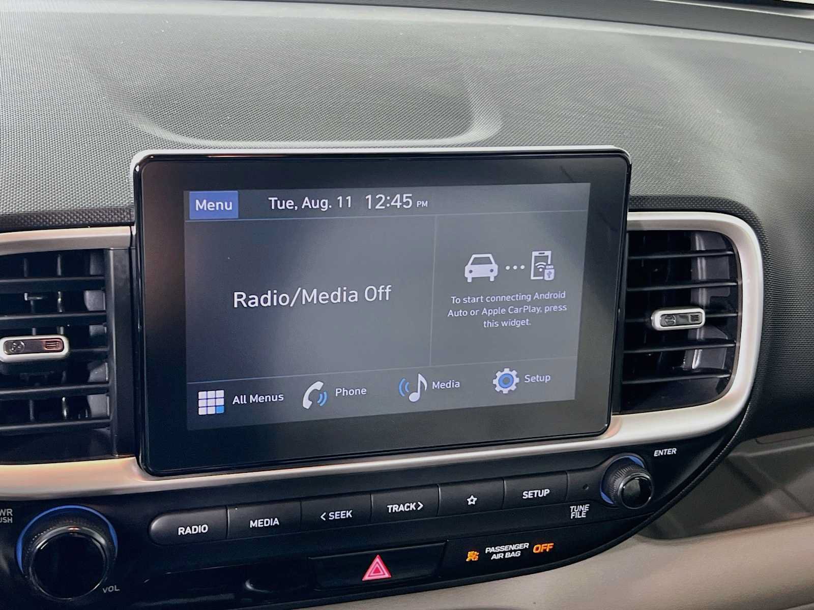Certified 2023 Hyundai Venue SEL FWD image 13
