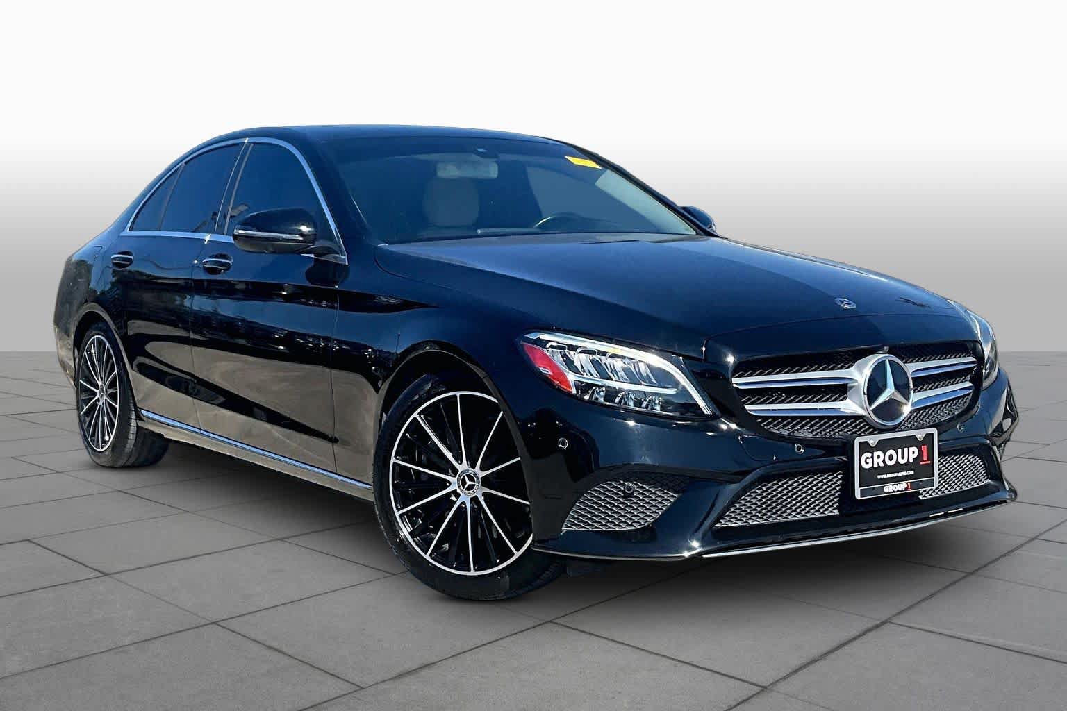 Used 2020 Mercedes-Benz C 300 Sedan image 3