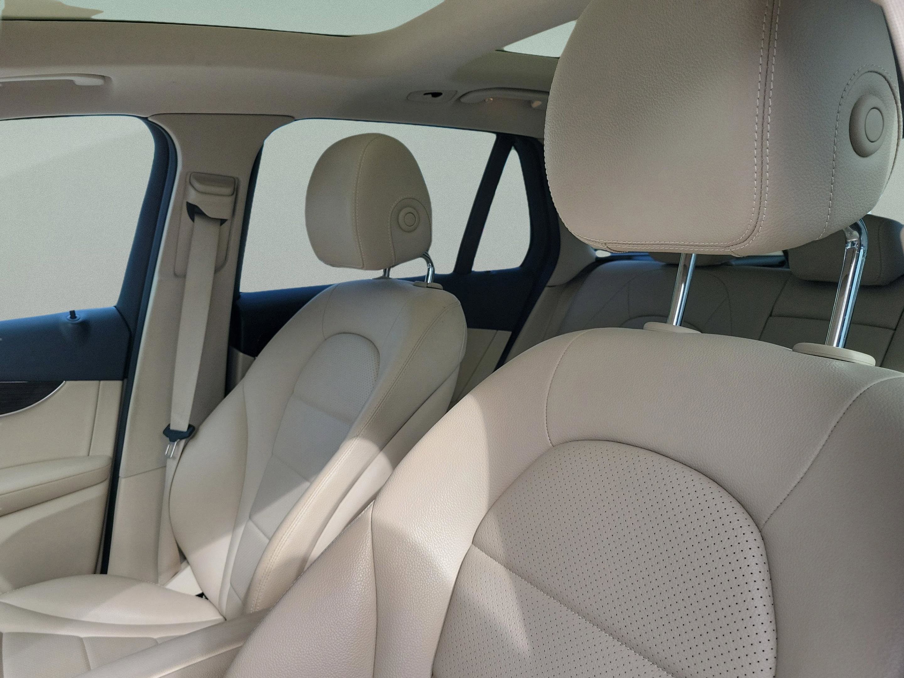 Certified 2022 Mercedes-Benz GLC 300 image 13