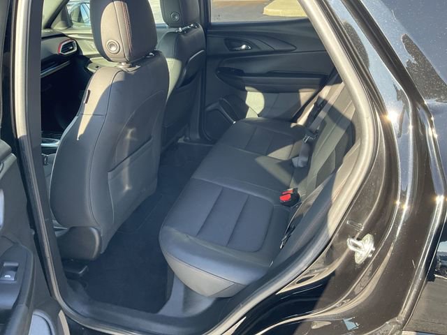 Used 2022 Chevrolet TrailBlazer RS image 12