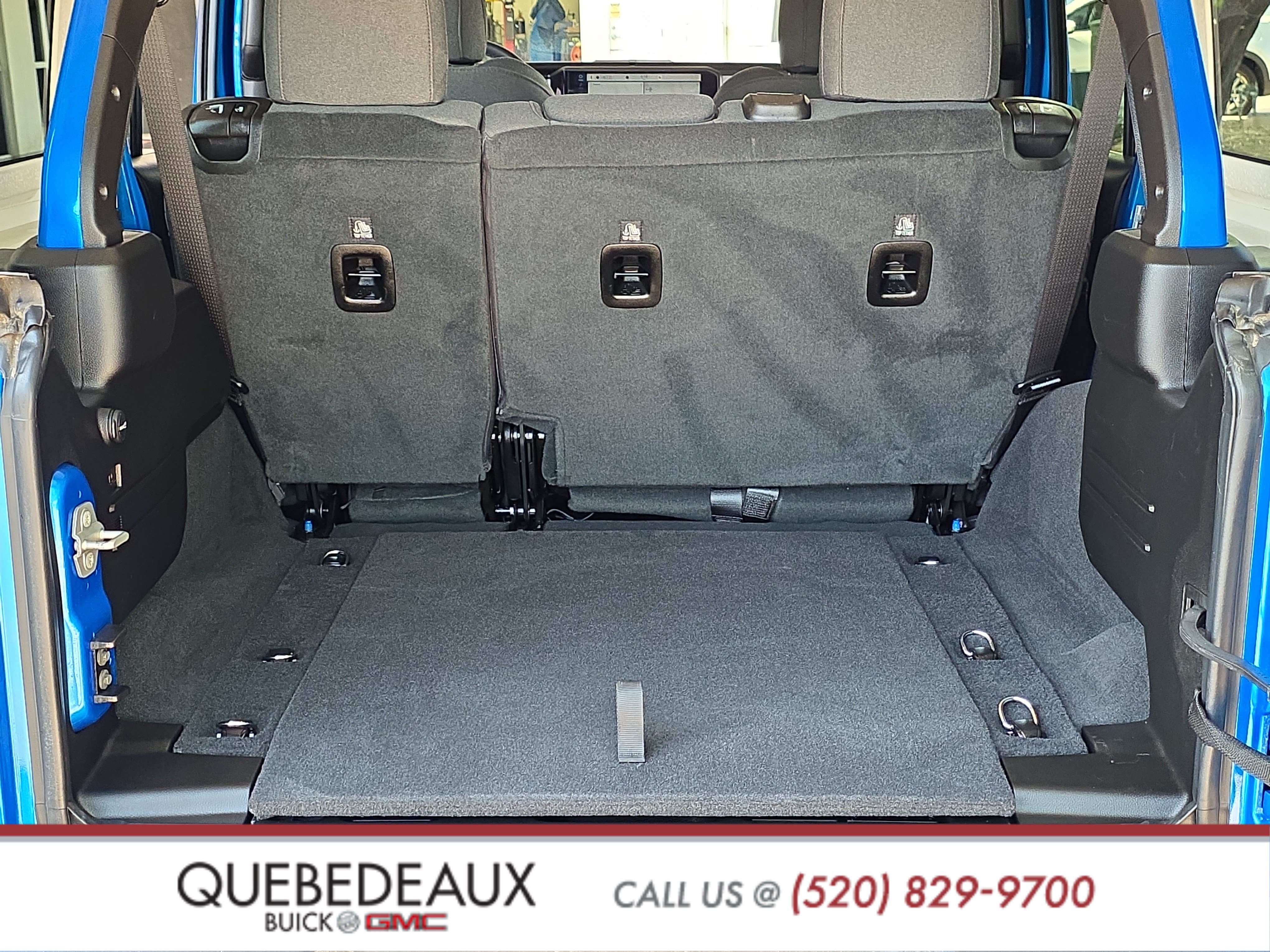 Used 2025 Jeep Wrangler Unlimited Sport AWD/4WD image 7