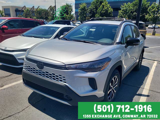 Used 2022 Toyota RAV4 LE FWD image 1