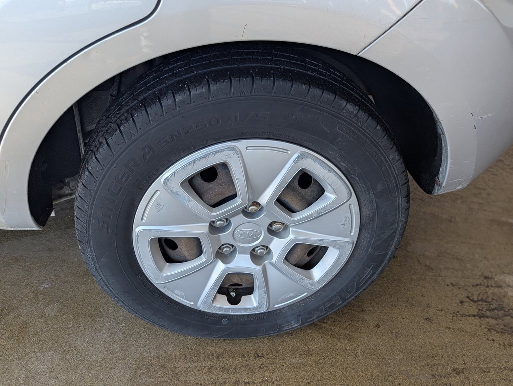 Used 2012 Kia Soul image 11