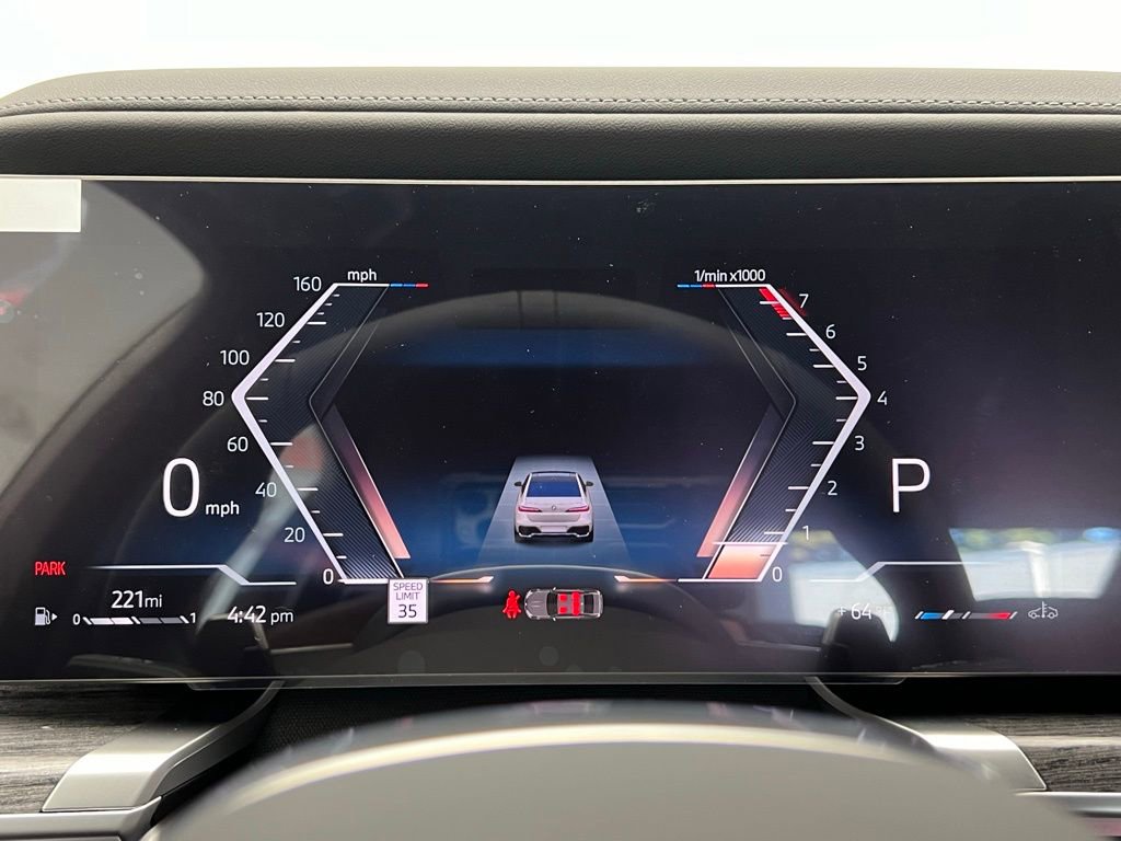 New 2026 BMW 740i w/ Executive Package image 15