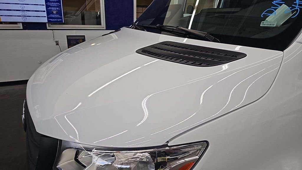 Used 2025 Mercedes-Benz Sprinter 2500 image 14