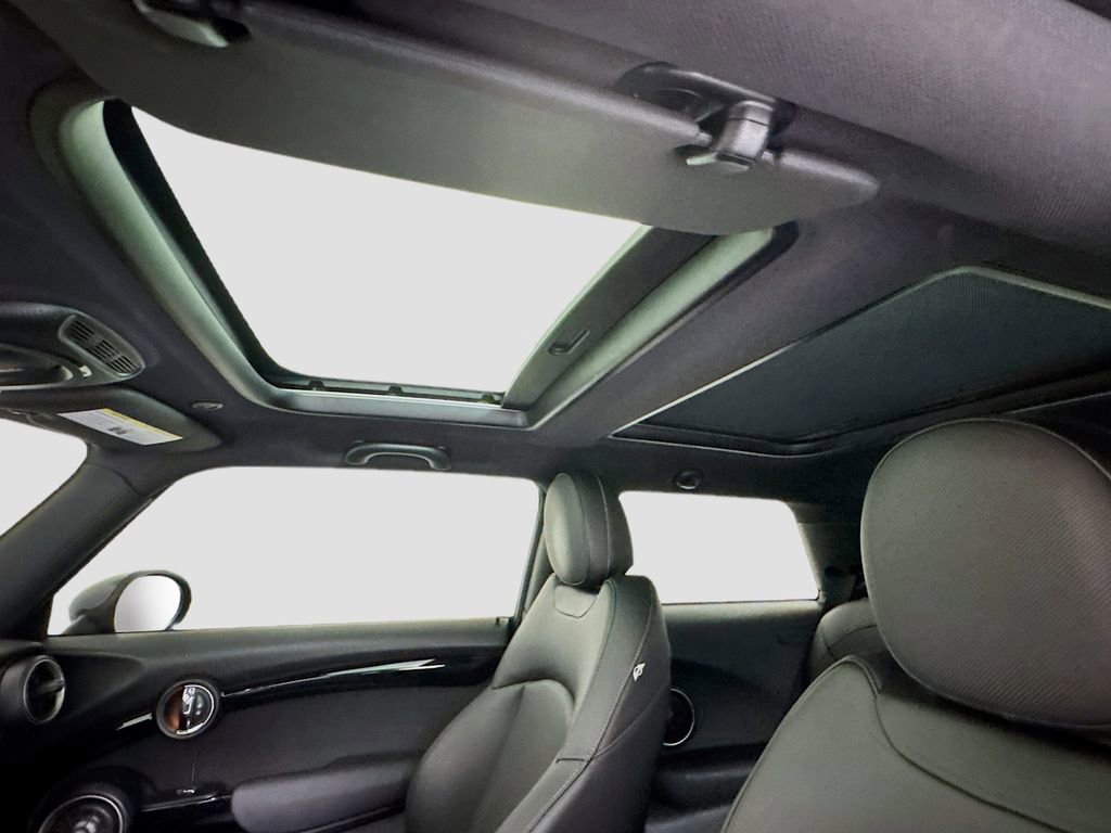 Used 2015 MINI Cooper S FWD image 15
