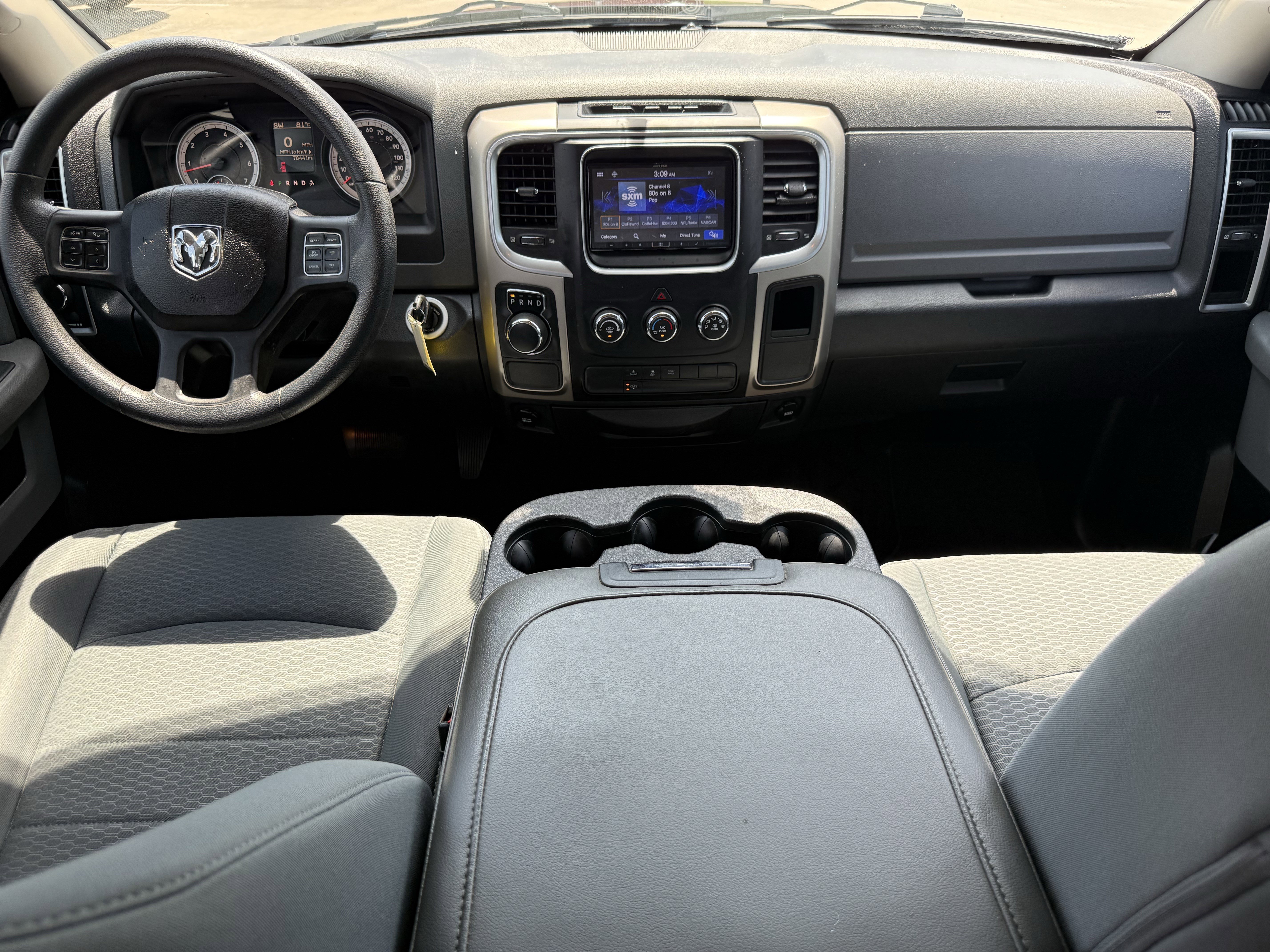 Used 2014 RAM 1500 Classic SLT RWD image 13
