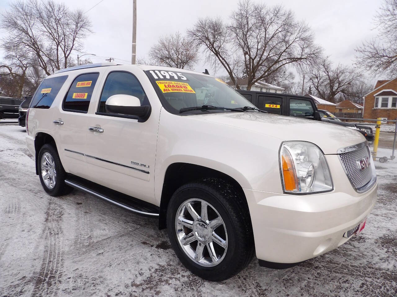 Used 2012 GMC Yukon Denali image 3