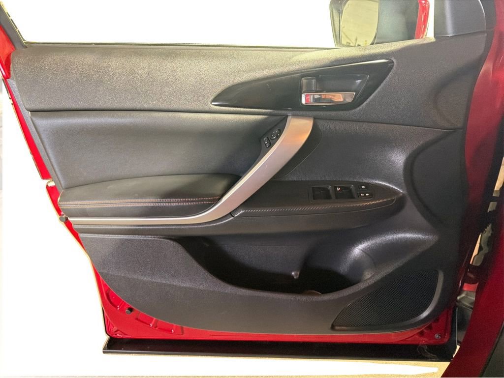 Used 2019 Mitsubishi Eclipse Cross SEL image 19