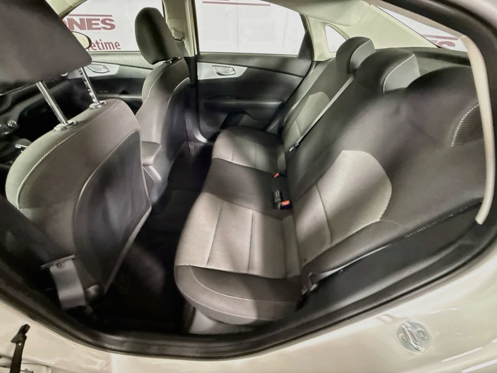 Used 2024 Kia Forte LXS w/ LXS Technology Package FWD image 26