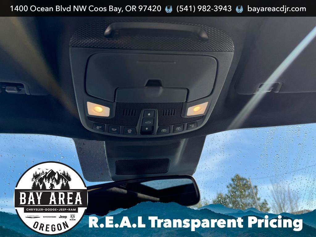 Used 2020 Ford Expedition XLT w/ Equipment Group 202A image 25