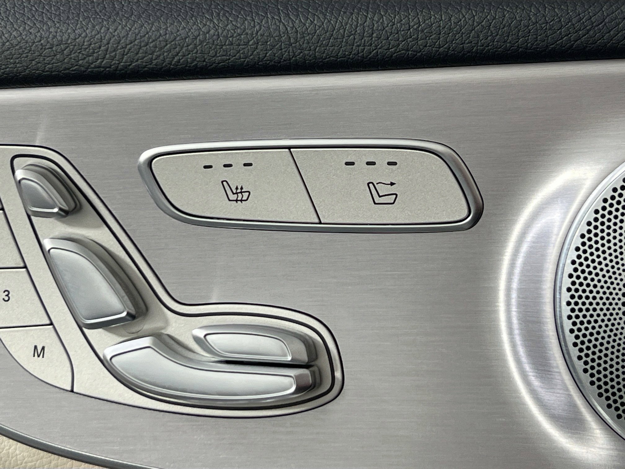 Used 2020 Mercedes-Benz C 300 4MATIC Cabriolet image 20