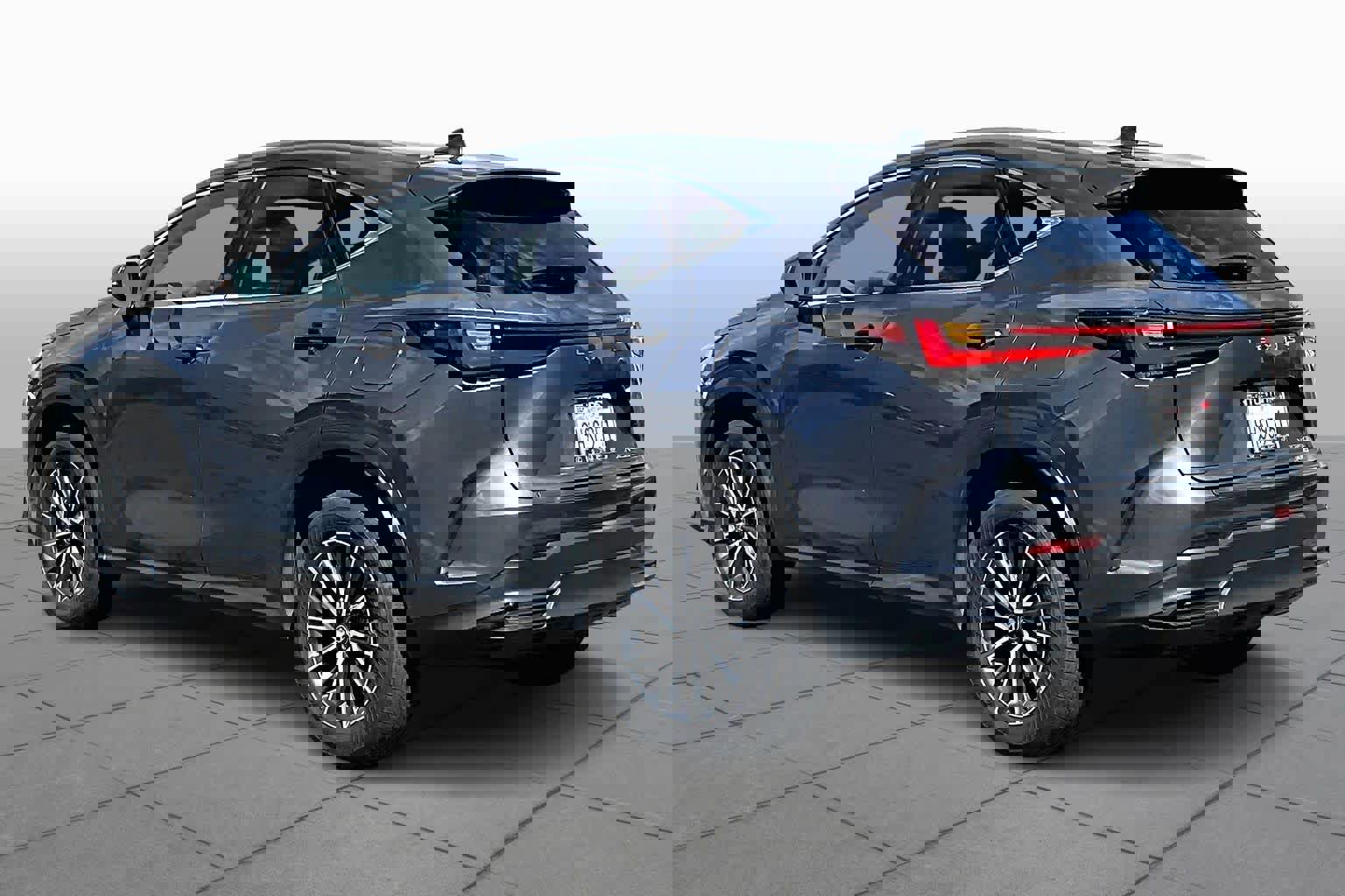 Used 2024 Lexus NX 350h AWD image 11