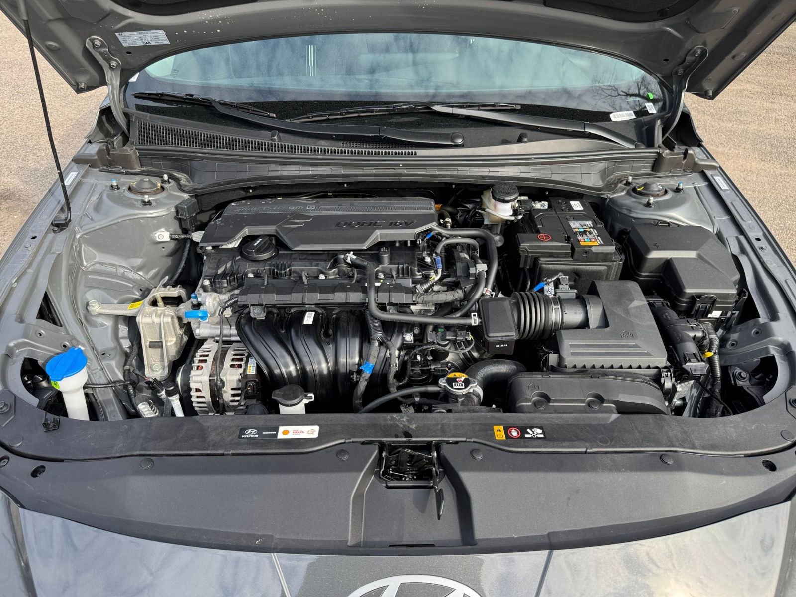 Used 2025 Hyundai Elantra SEL image 29