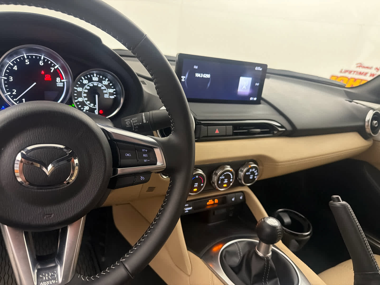 Used 2024 MAZDA MX-5 Miata RF Grand Touring image 18