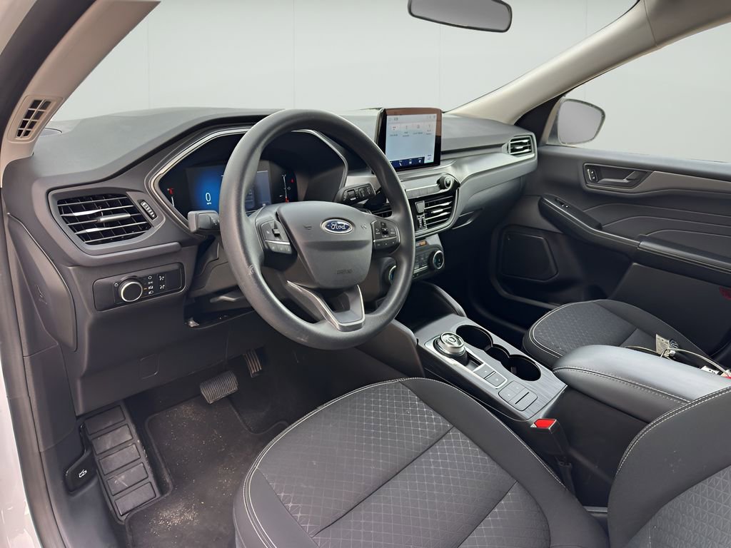 Used 2025 Ford Escape Active image 12
