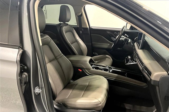 Used 2023 Lincoln Corsair Reserve w/ Equipment Group 201A image 31