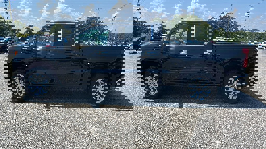 New 2026 Chevrolet Silverado 1500 LTZ w/ LTZ Premium Package image 8