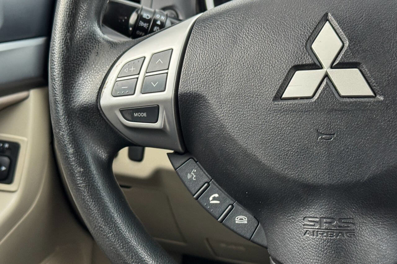 Used 2010 Mitsubishi Lancer ES image 22