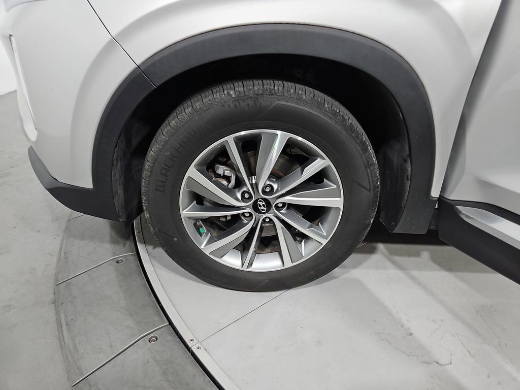 Used 2019 Hyundai Santa Fe AWD image 27
