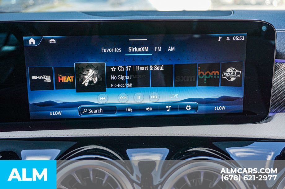Used 2025 Mercedes-Benz CLA 250 w/ Exclusive Package image 39