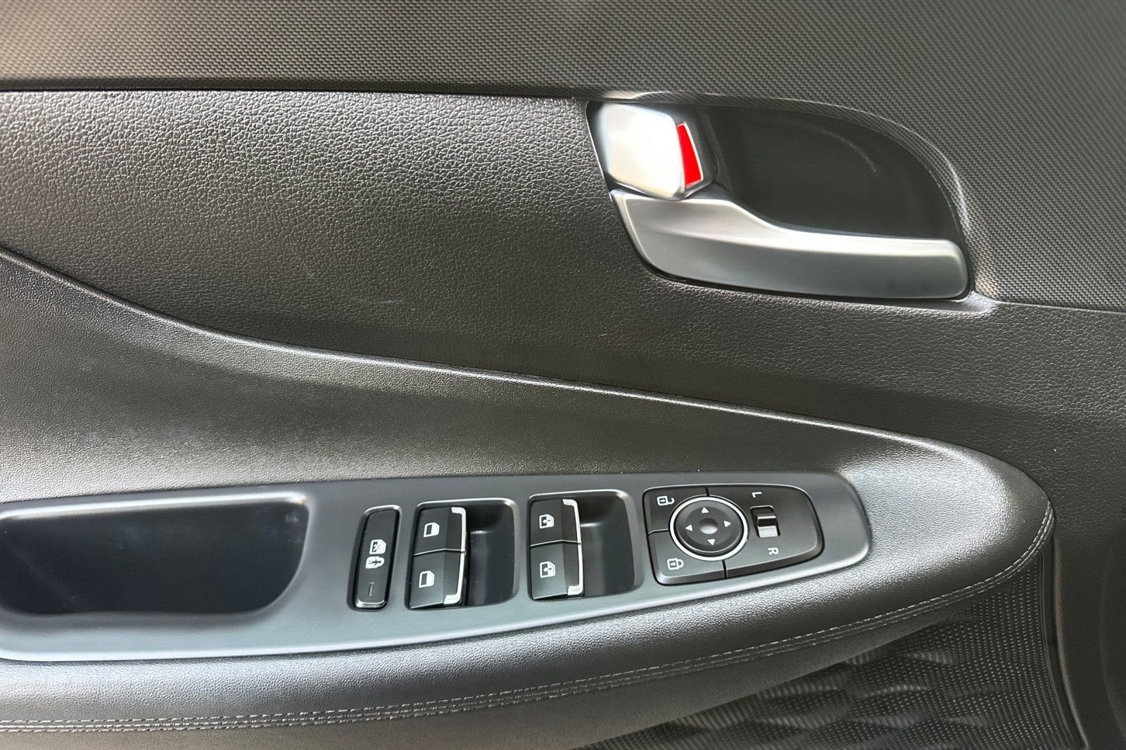 Used 2023 Hyundai Santa Fe XRT image 10