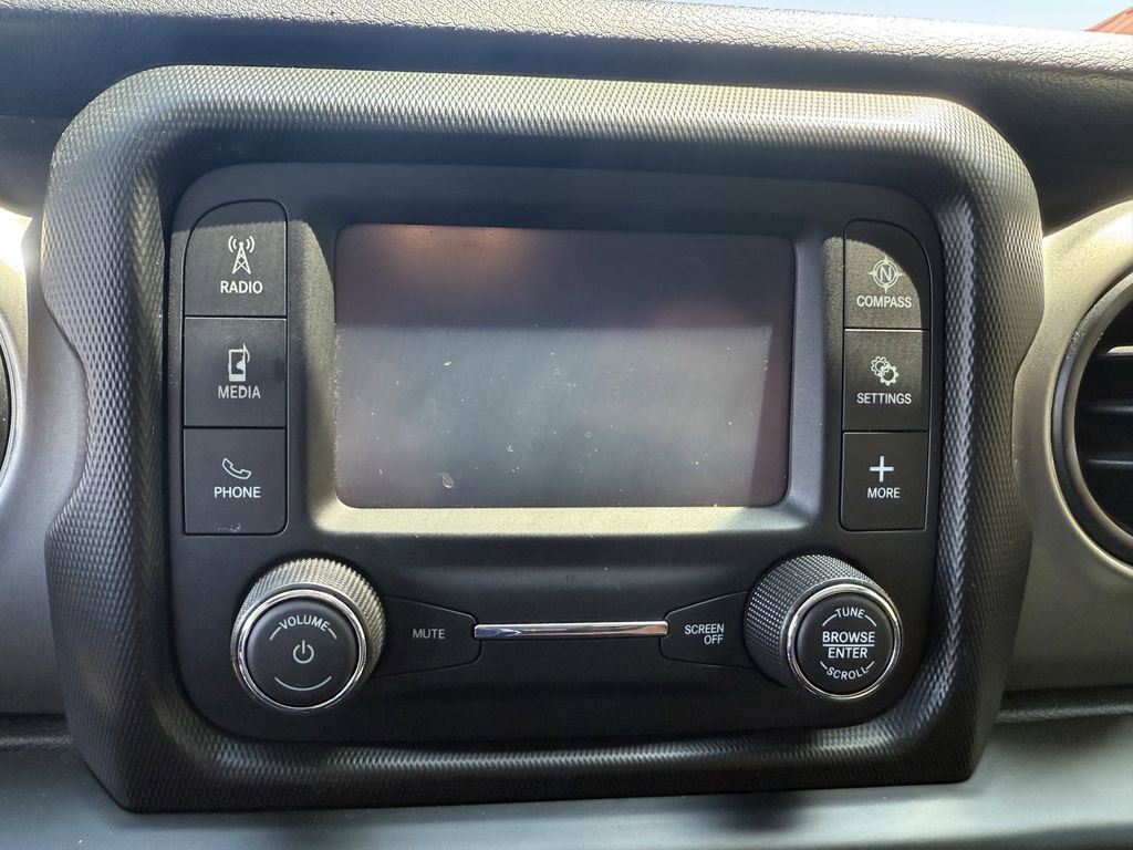 Used 2020 Jeep Gladiator Sport w/ Quick Order Package 24S image 21