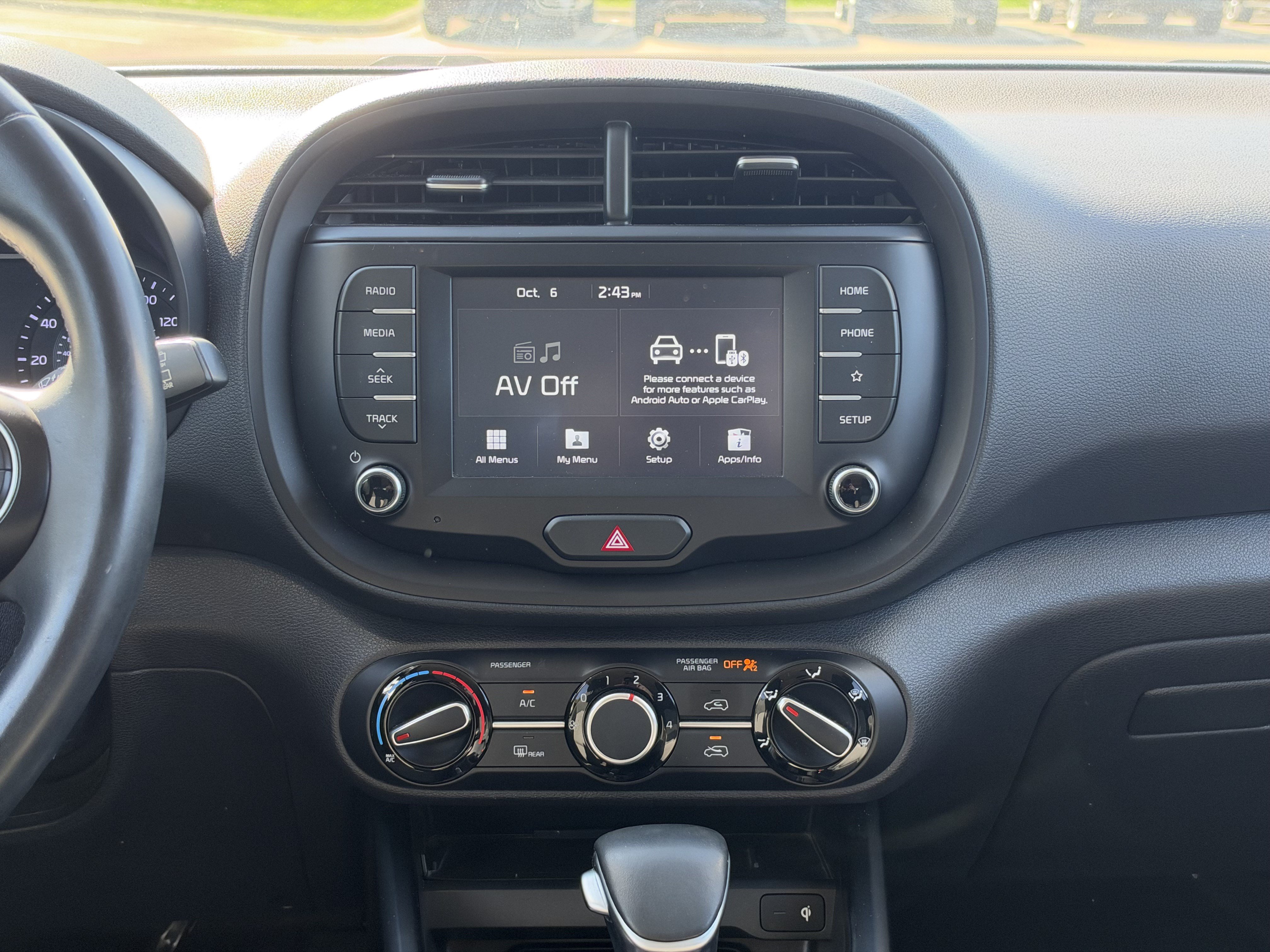 Used 2020 Kia Soul GT-Line w/ GT 2.0L Power Sunroof Package FWD image 17