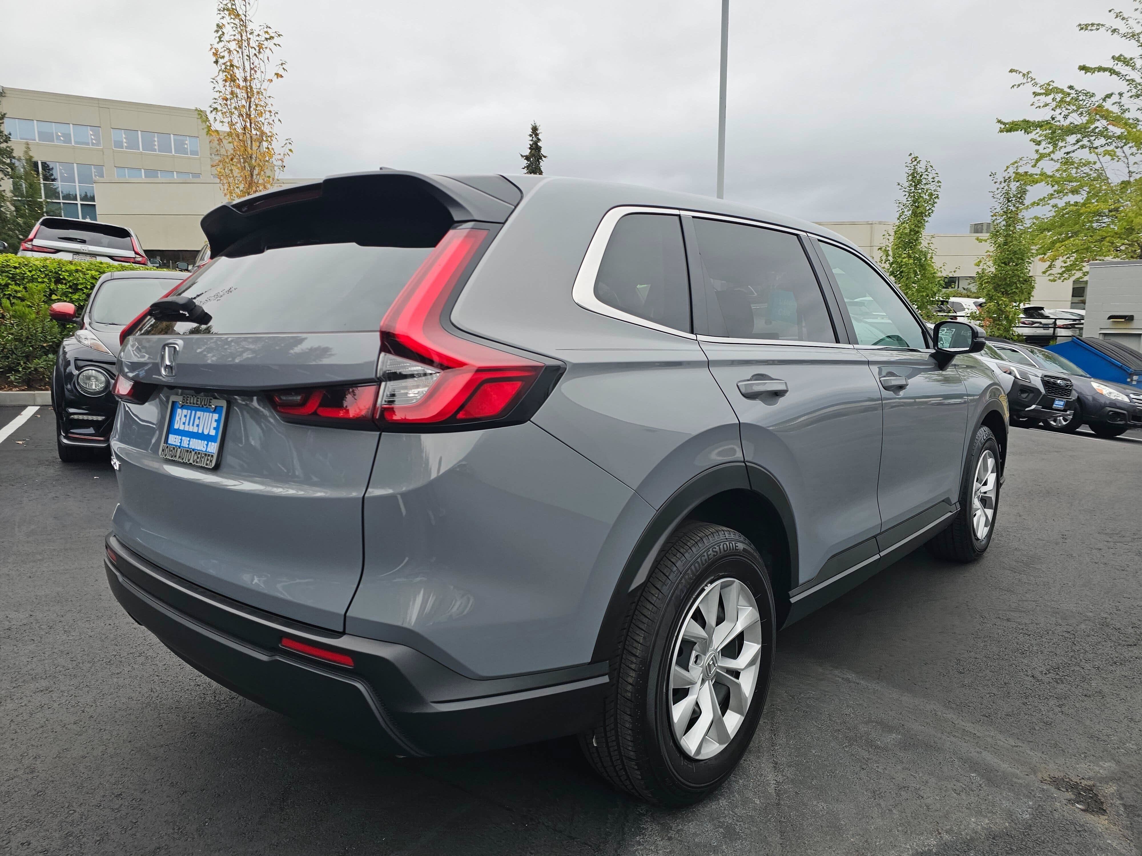 Certified 2025 Honda CR-V LX image 7