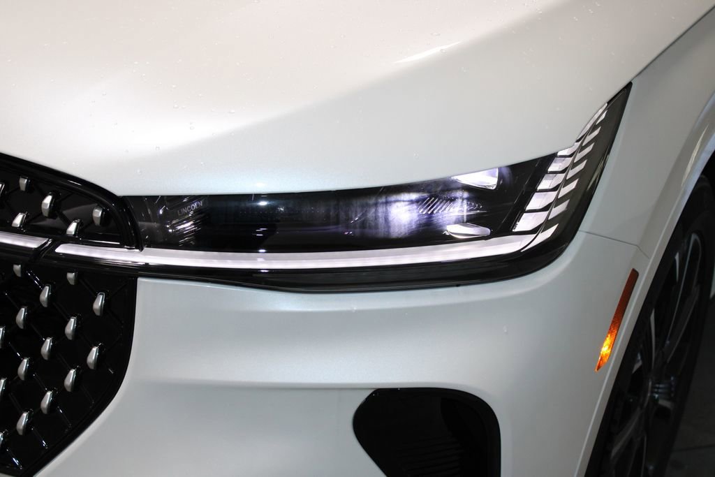 New 2026 Lincoln Nautilus Reserve image 57