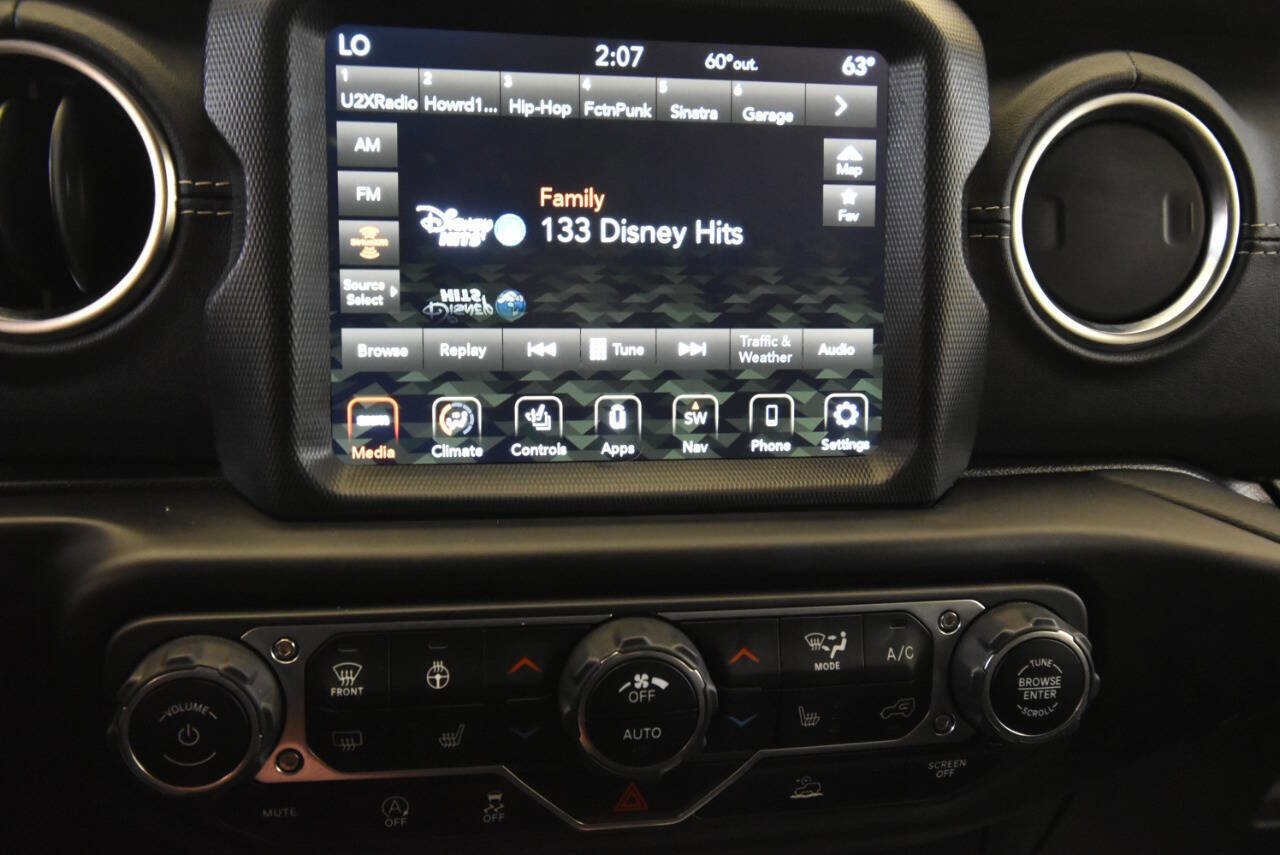 Used 2021 Jeep Wrangler Unlimited Sahara AWD/4WD image 21