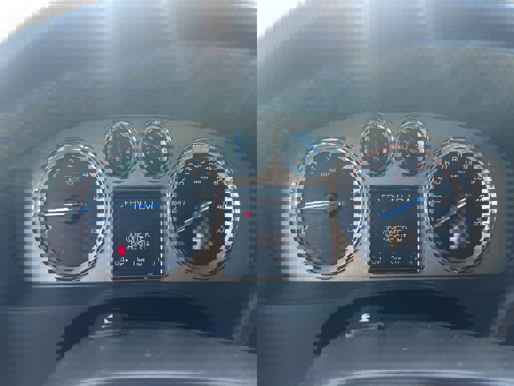 Used 2013 Cadillac Escalade ESV Platinum AWD/4WD image 5