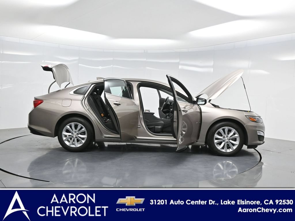 New 2024 Chevrolet Malibu LT FWD image 3