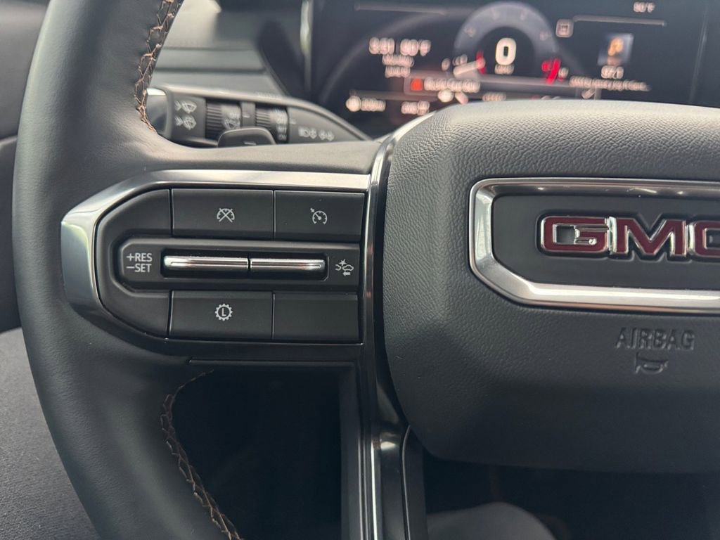 Used 2024 GMC Acadia AT4 AWD/4WD image 22