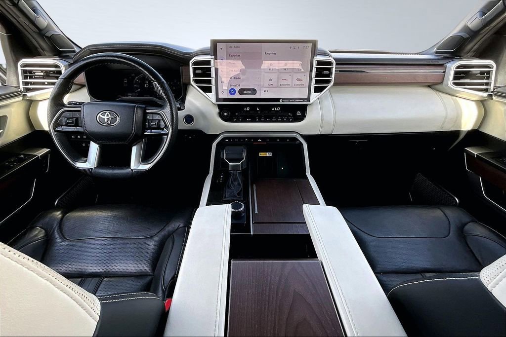 Used 2023 Toyota Tundra Capstone AWD/4WD image 9