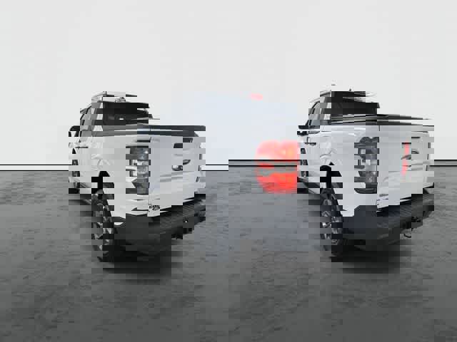 Used 2024 Ford Maverick XLT image 2