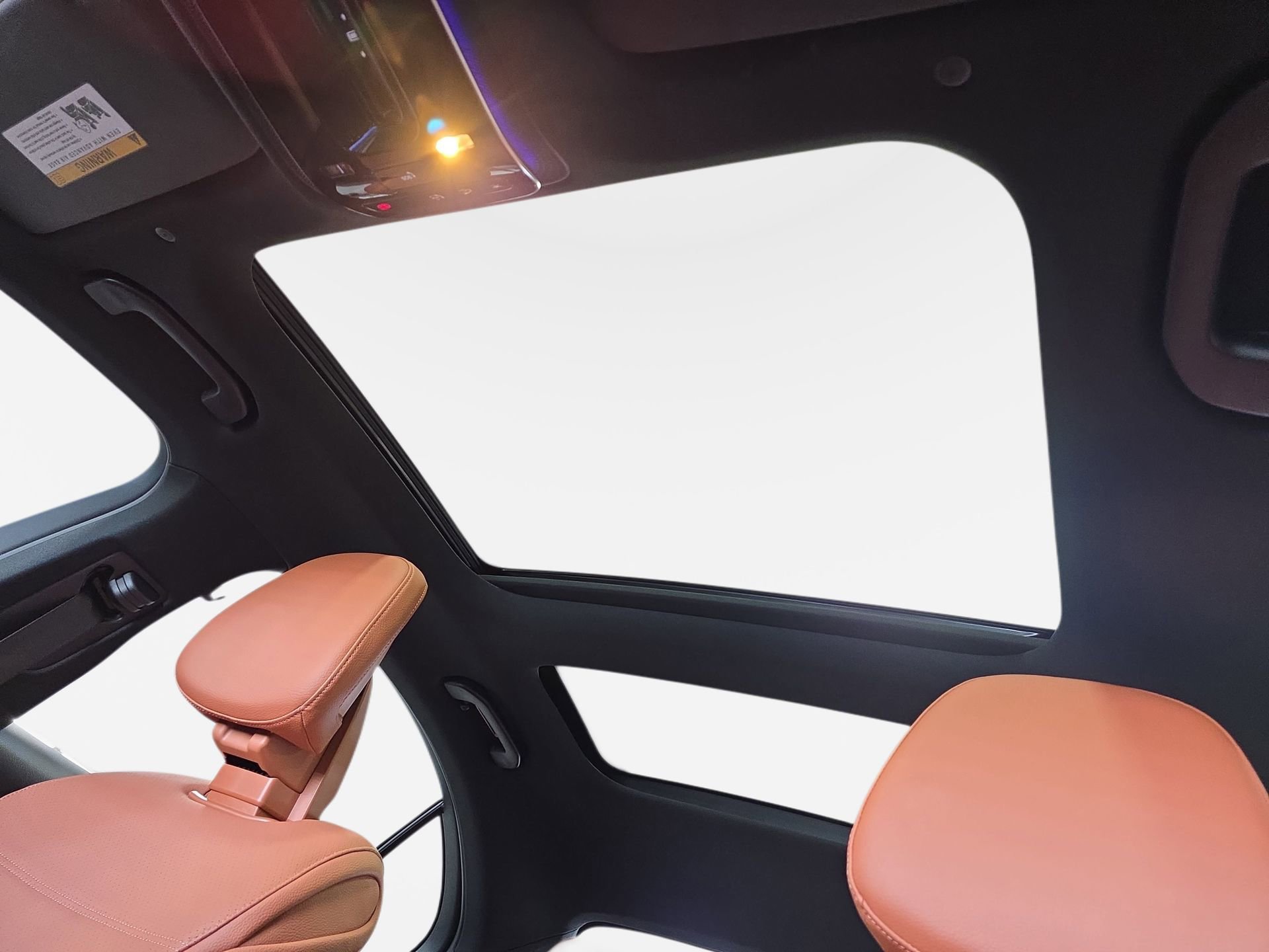 Used 2025 Mercedes-Benz C 300 Sedan image 29