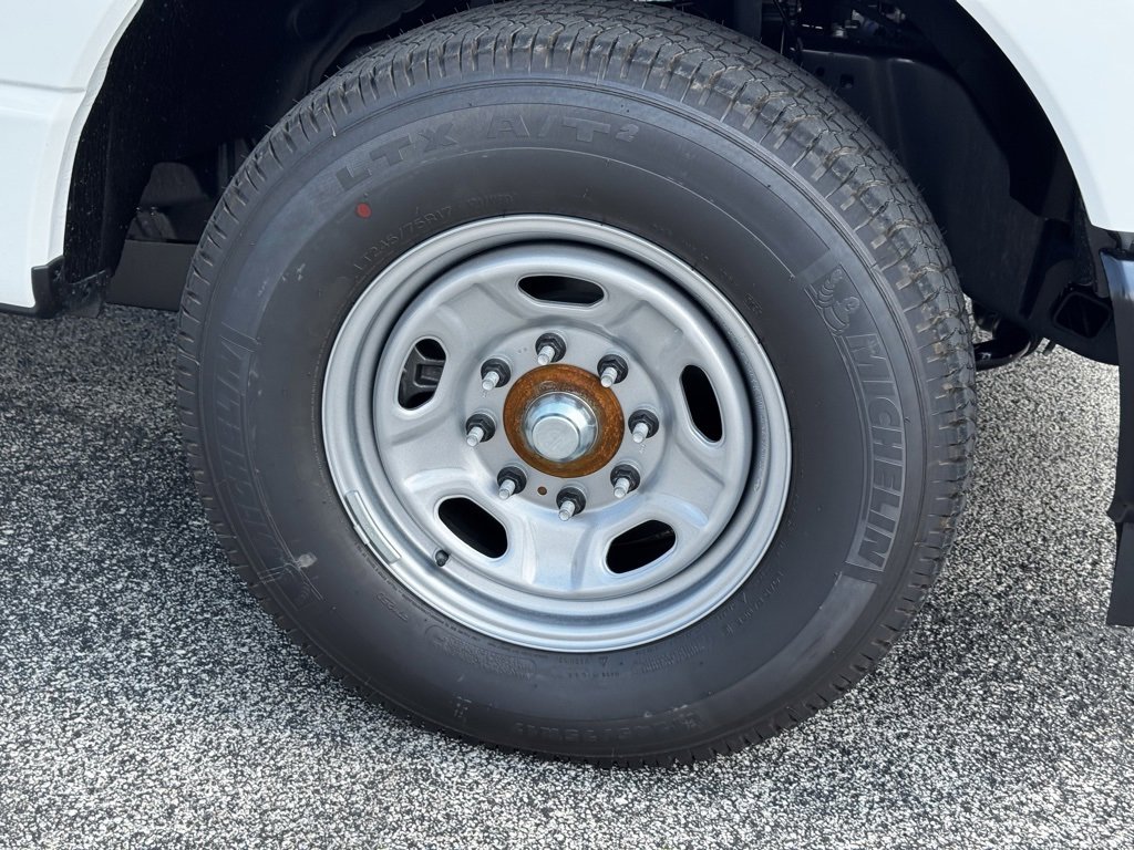 New 2026 Ford F350 XL image 4