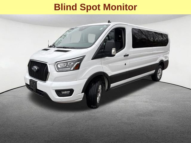 Used 2023 Ford Transit 350 XLT image 5