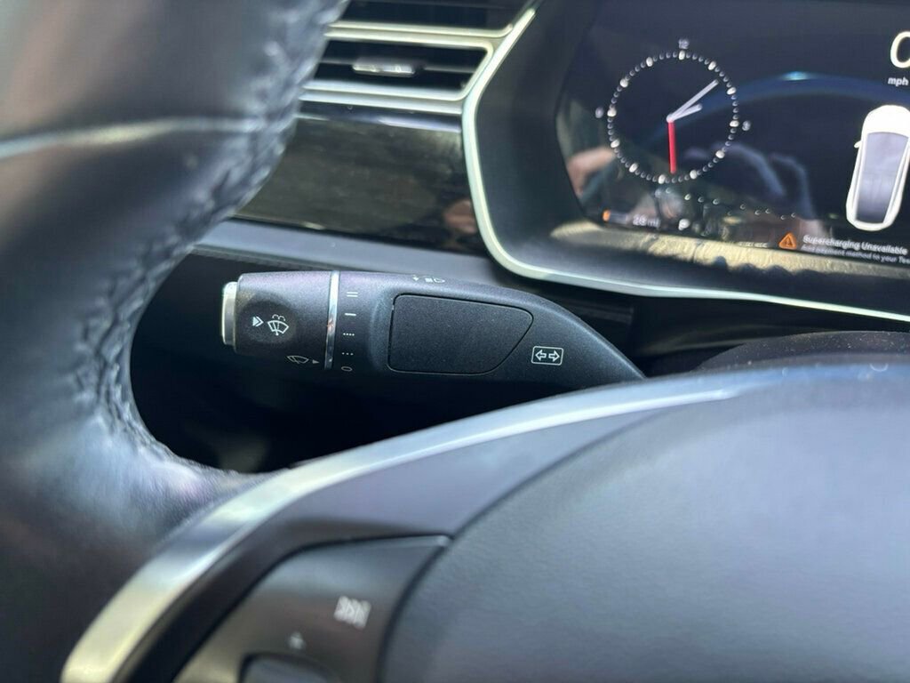 Used 2017 Tesla Model X 75D image 38