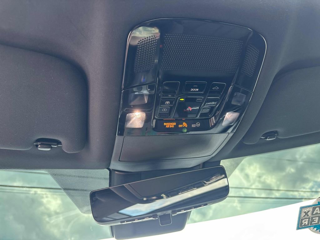 Used 2024 Lexus RX 500h F Sport w/ Convenience Package image 19