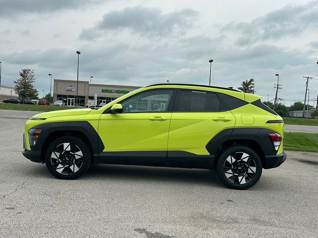 Used 2024 Hyundai Kona SEL AWD/4WD image 5