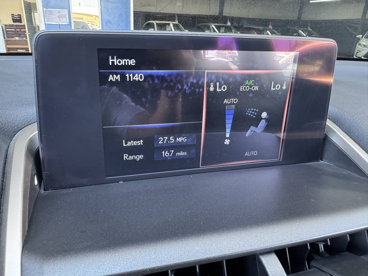 Used 2018 Lexus NX 300 FWD image 31