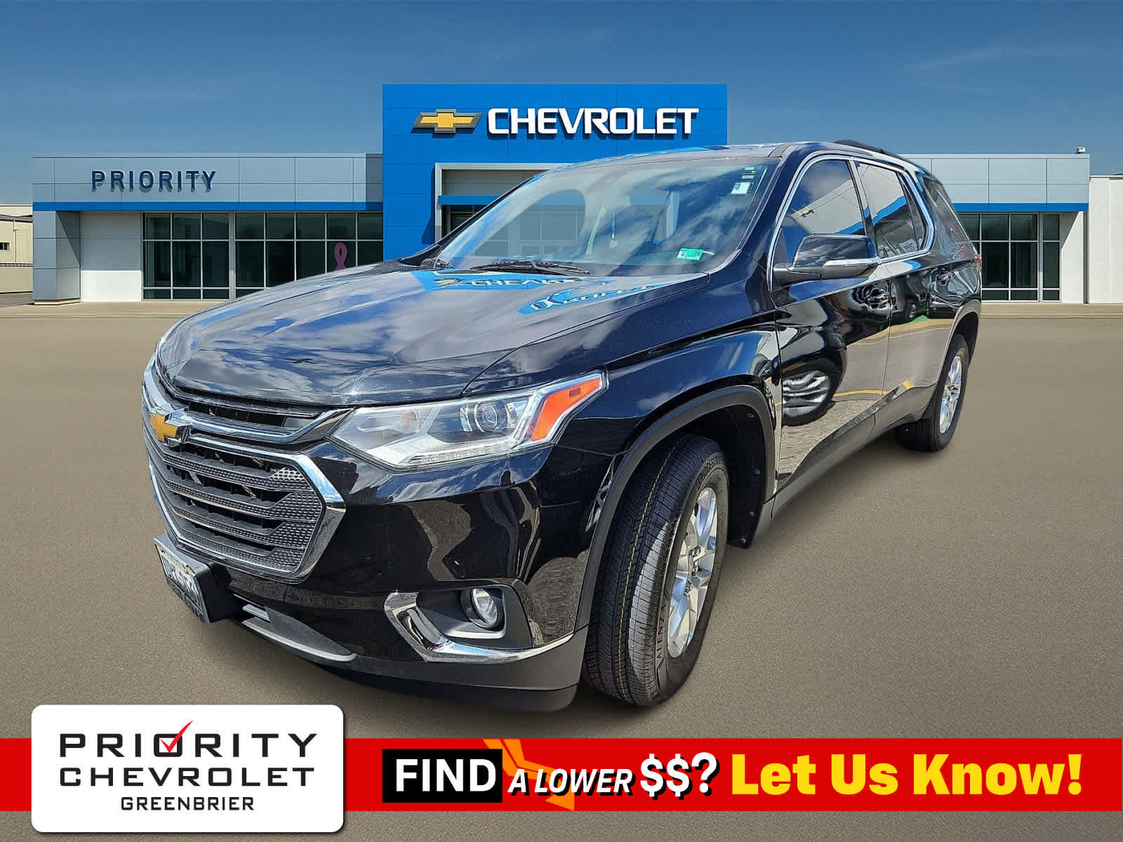 Used 2021 Chevrolet Traverse LT FWD image 1