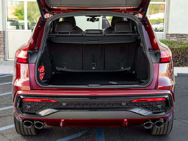 New 2026 Audi SQ5 Prestige AWD/4WD image 30