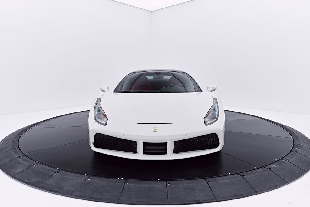 Used 2018 Ferrari 488 GTB RWD image 22