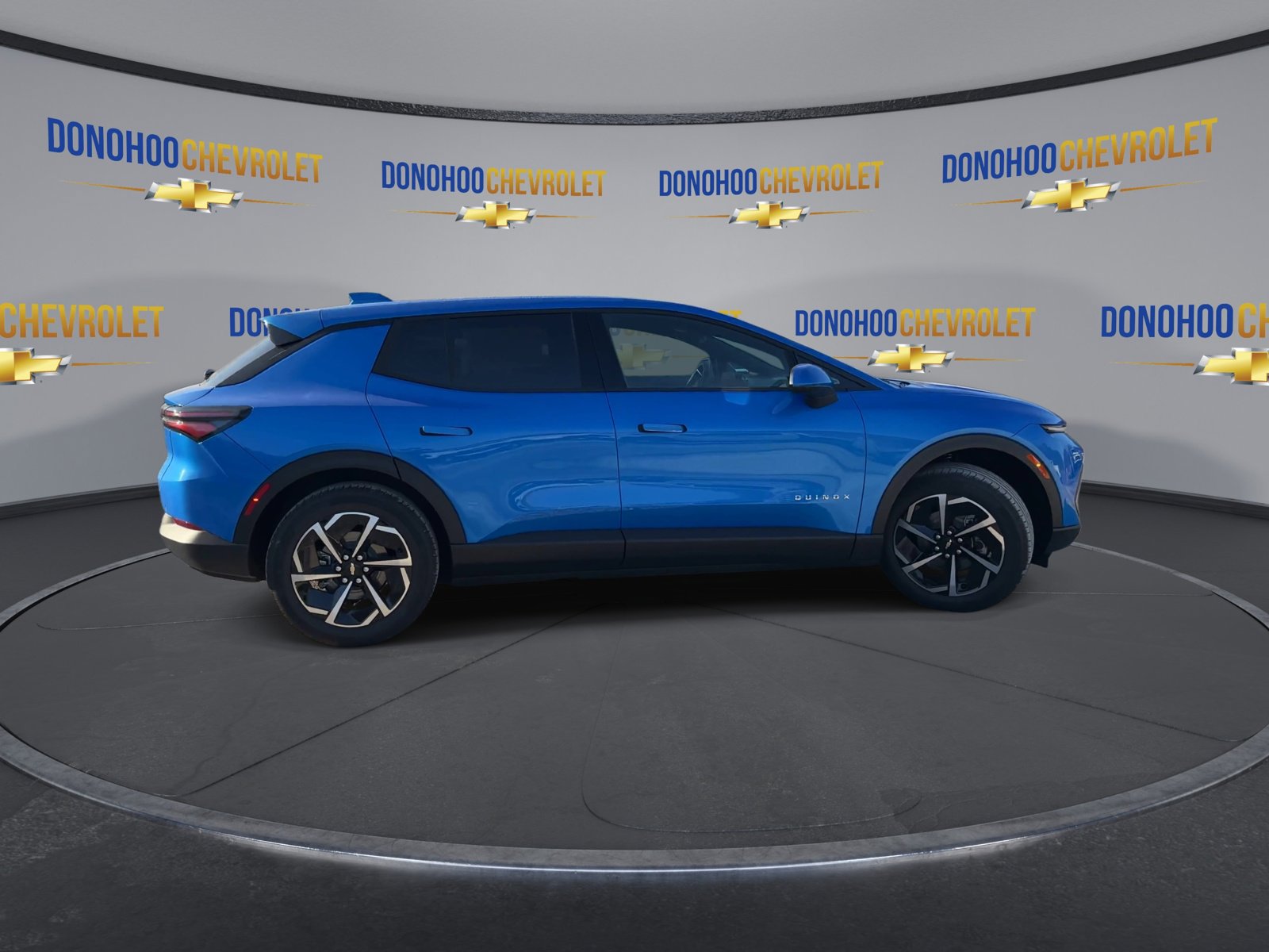 New 2026 Chevrolet Equinox EV LT image 9